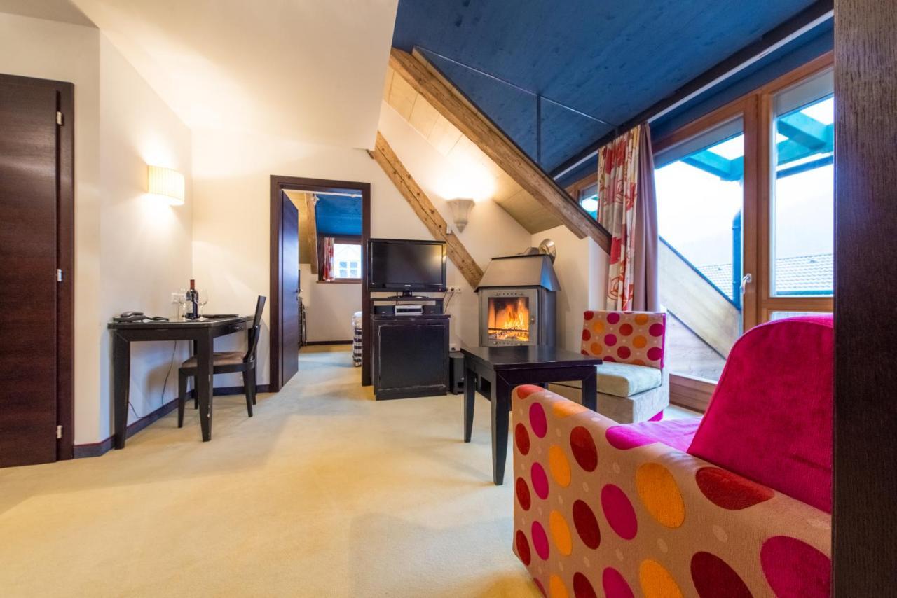 Adler Suite & Stube Niederdorf Buitenkant foto