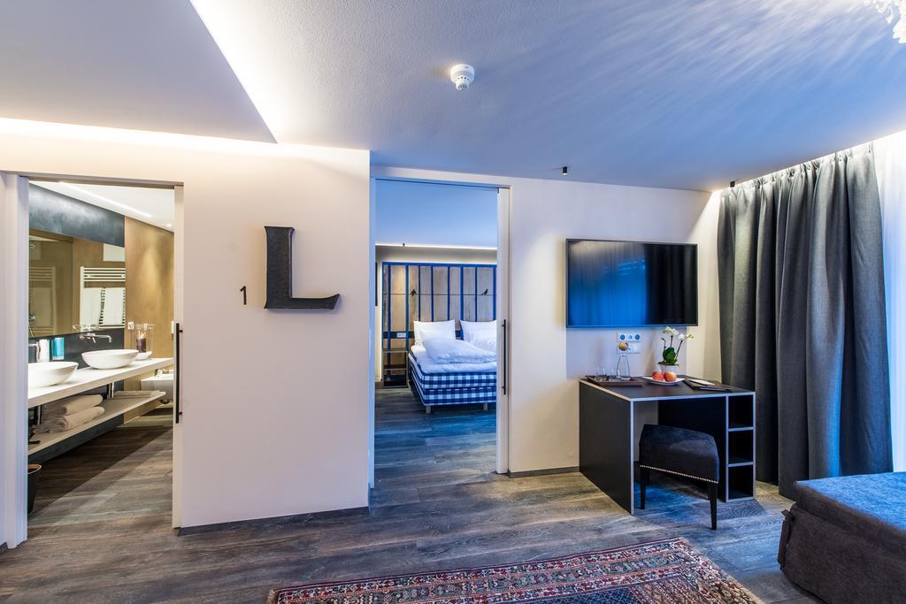 Adler Suite & Stube Niederdorf Buitenkant foto